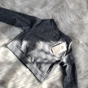 SELECTV  gym crop top - long sleeve -S